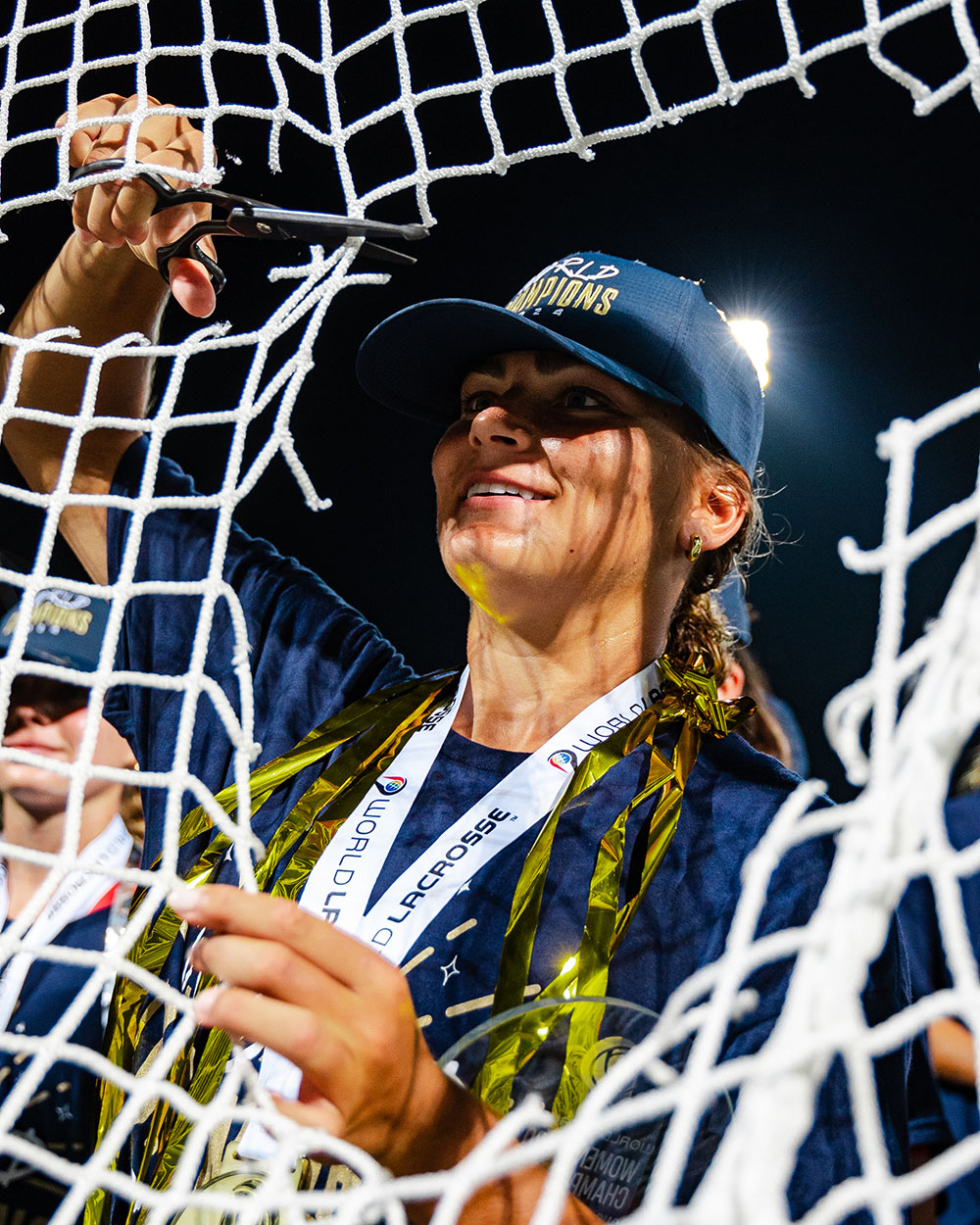 Kori Edmondson cuts down the nets